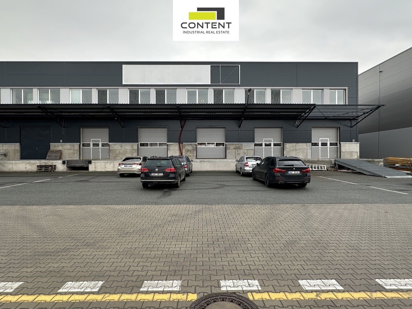 Sklady, Březhradská, Hradec Králové, 5 330 m² - 2