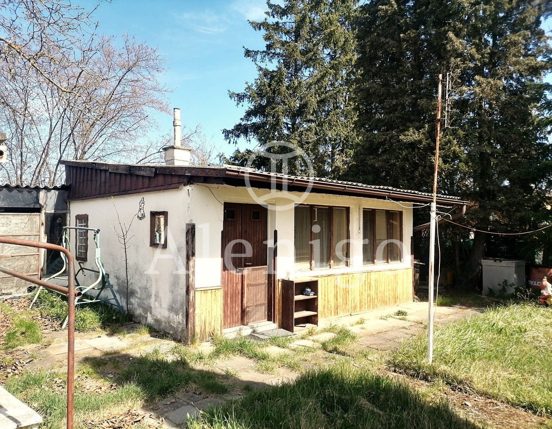 Chaty, Máchova, Slaný, 40 m² - 1