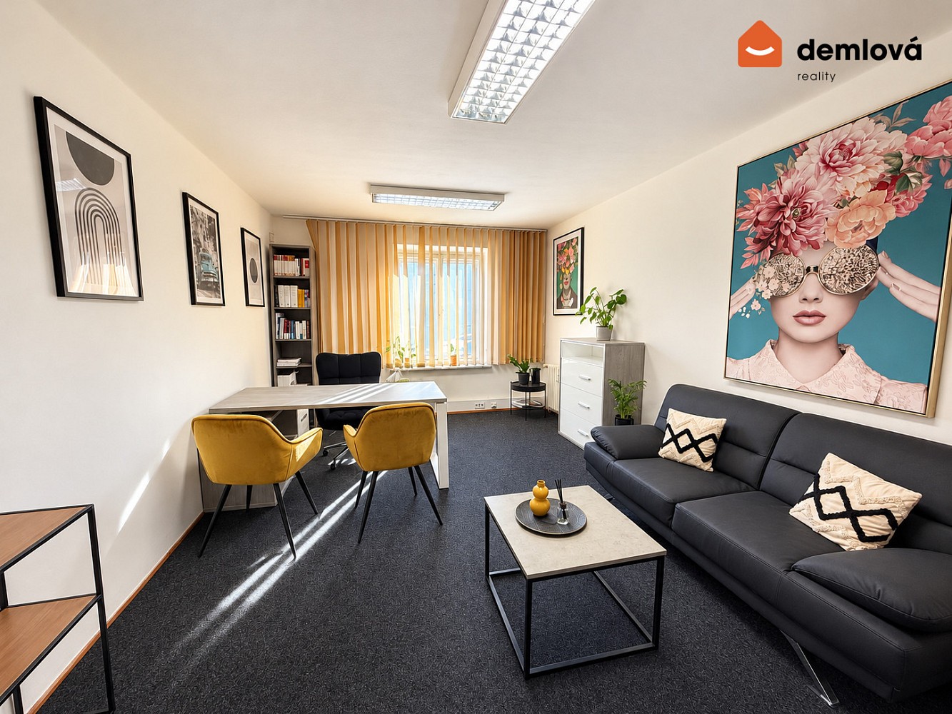 Kanceláře, Smetanovo náměstí, Ostrava - Moravská Ostrava, 22 m² - 2
