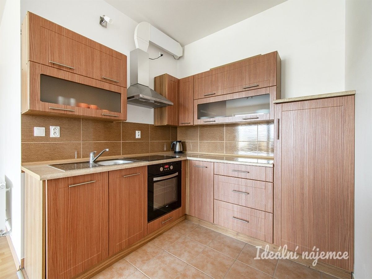 2+kk, Federova, Praha, 55 m² - 2