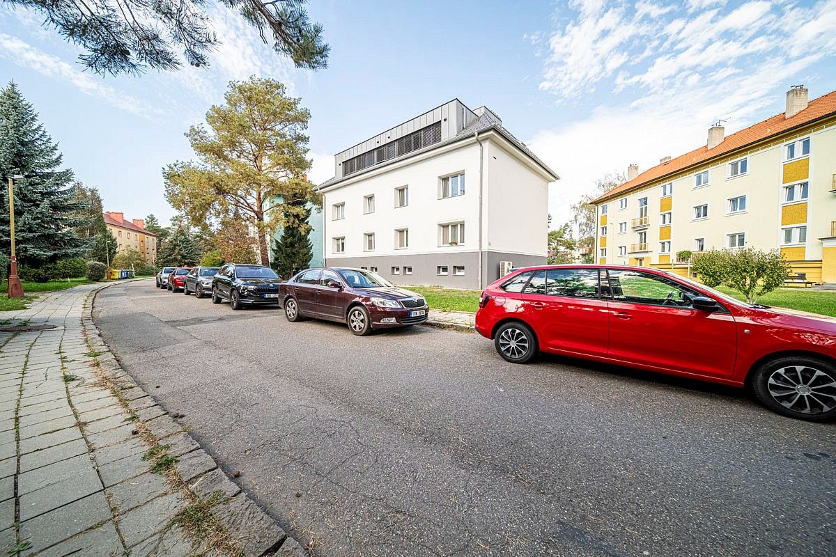 Pronájem byt 3+kk - Uherské Hradiště, 66 m² - 2