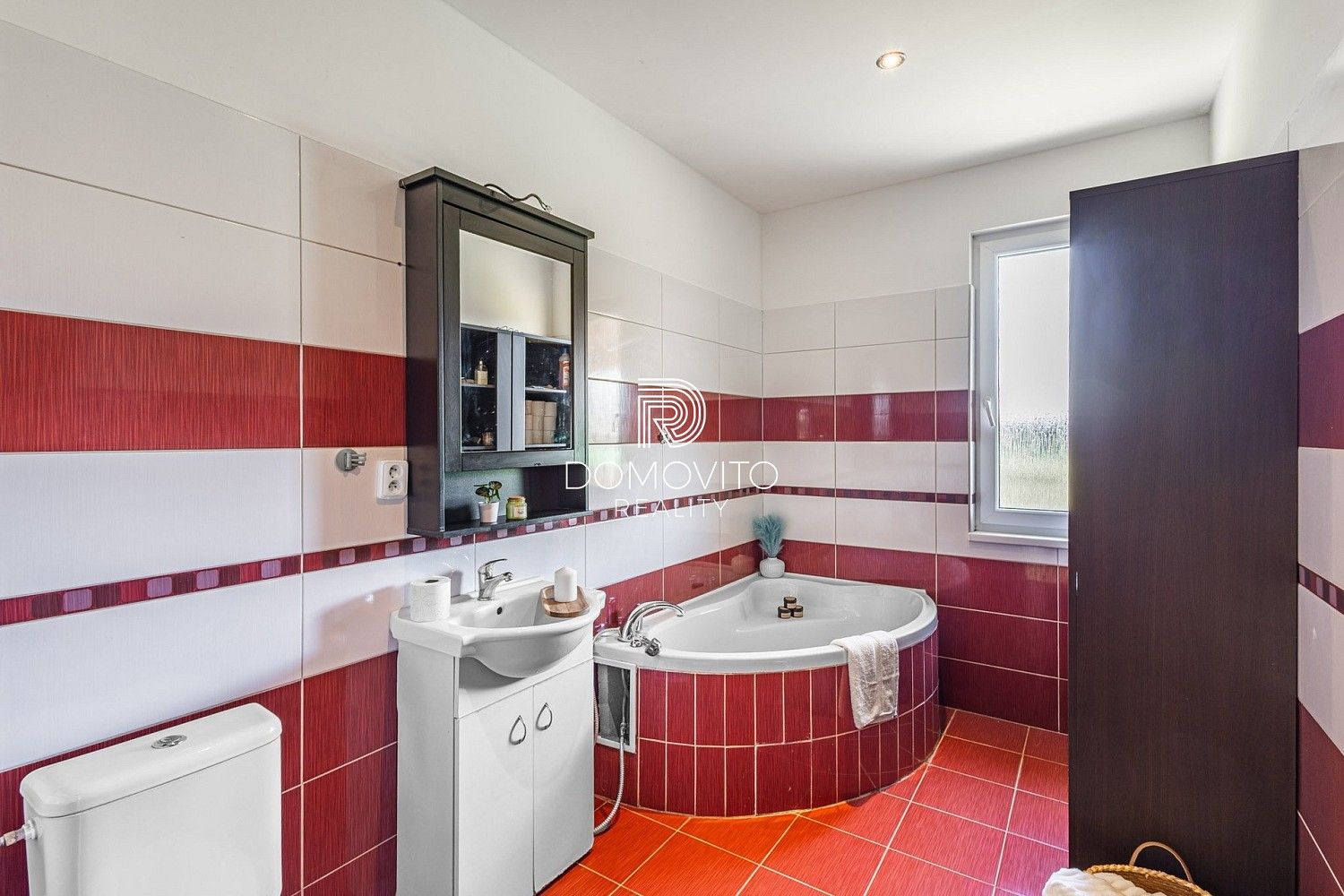 Rodinné domy, Dobšín, okres Mladá Boleslav, 106 m² - 2