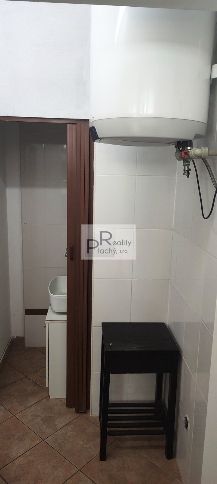 Pronájem obchodní prostory - Hevlín, 158 m² - 5