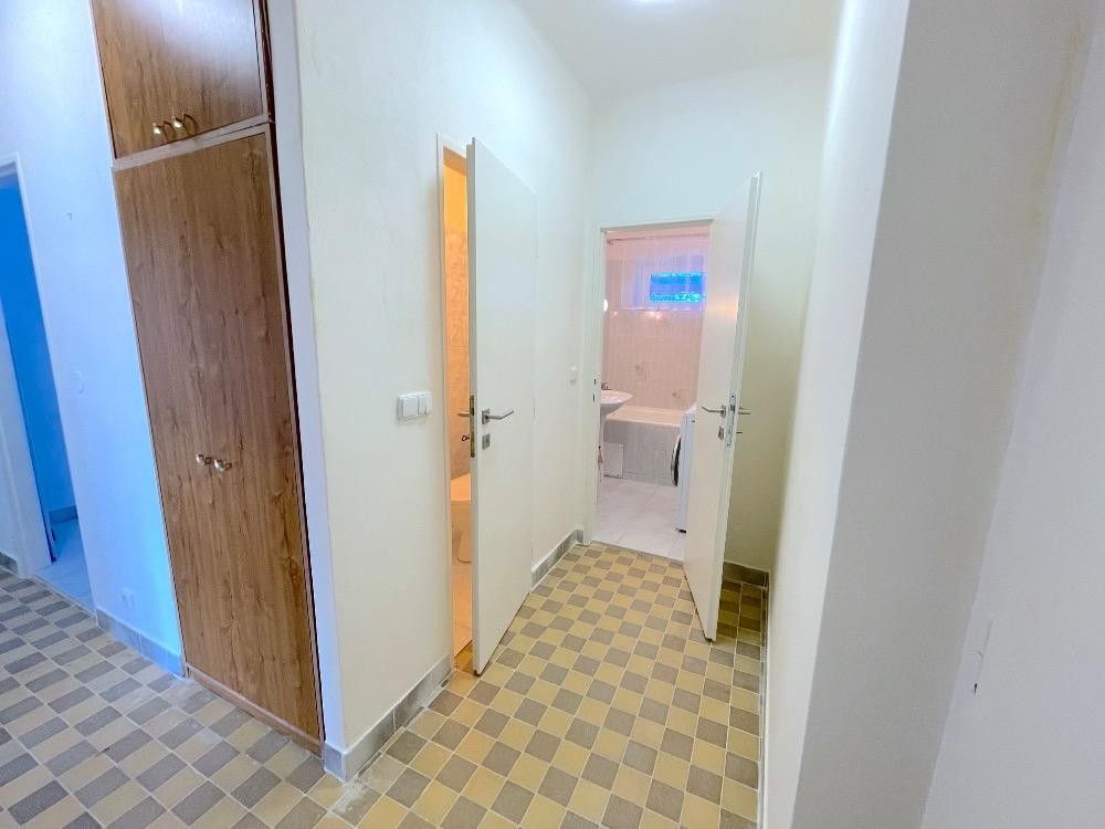 3+1, I. J. Pešiny, Frýdek-Místek, 72 m² - 2
