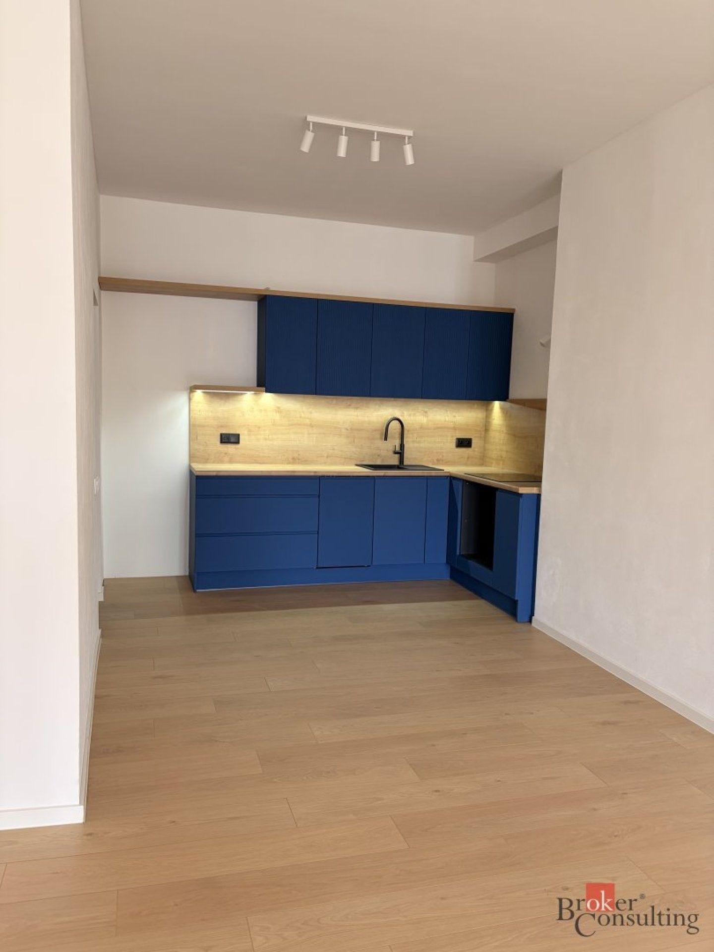 Byt 1+kk · 57 m² · Mírové náměstí, Broumov - 4