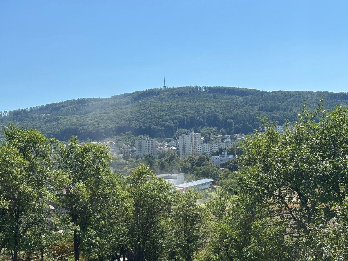 Zahrady, Zlín, 760 01