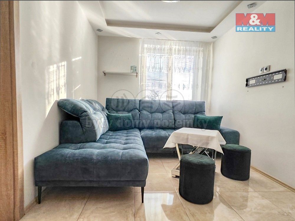 Prodej byt 3+kk - Komenského, Šestajovice, 48 m²