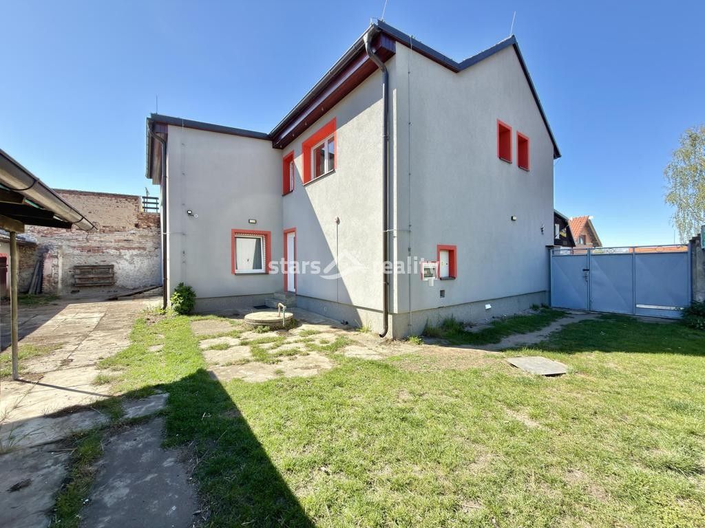 Rodinné domy, Kozomín, 179 m² - 2