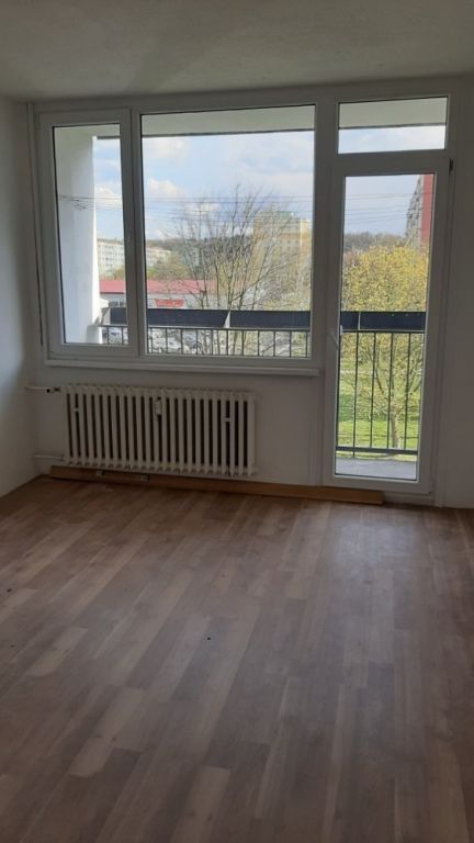 Byt 3+1 · 82 m² · Sídliště za Chlumem 750, Bílina - 4