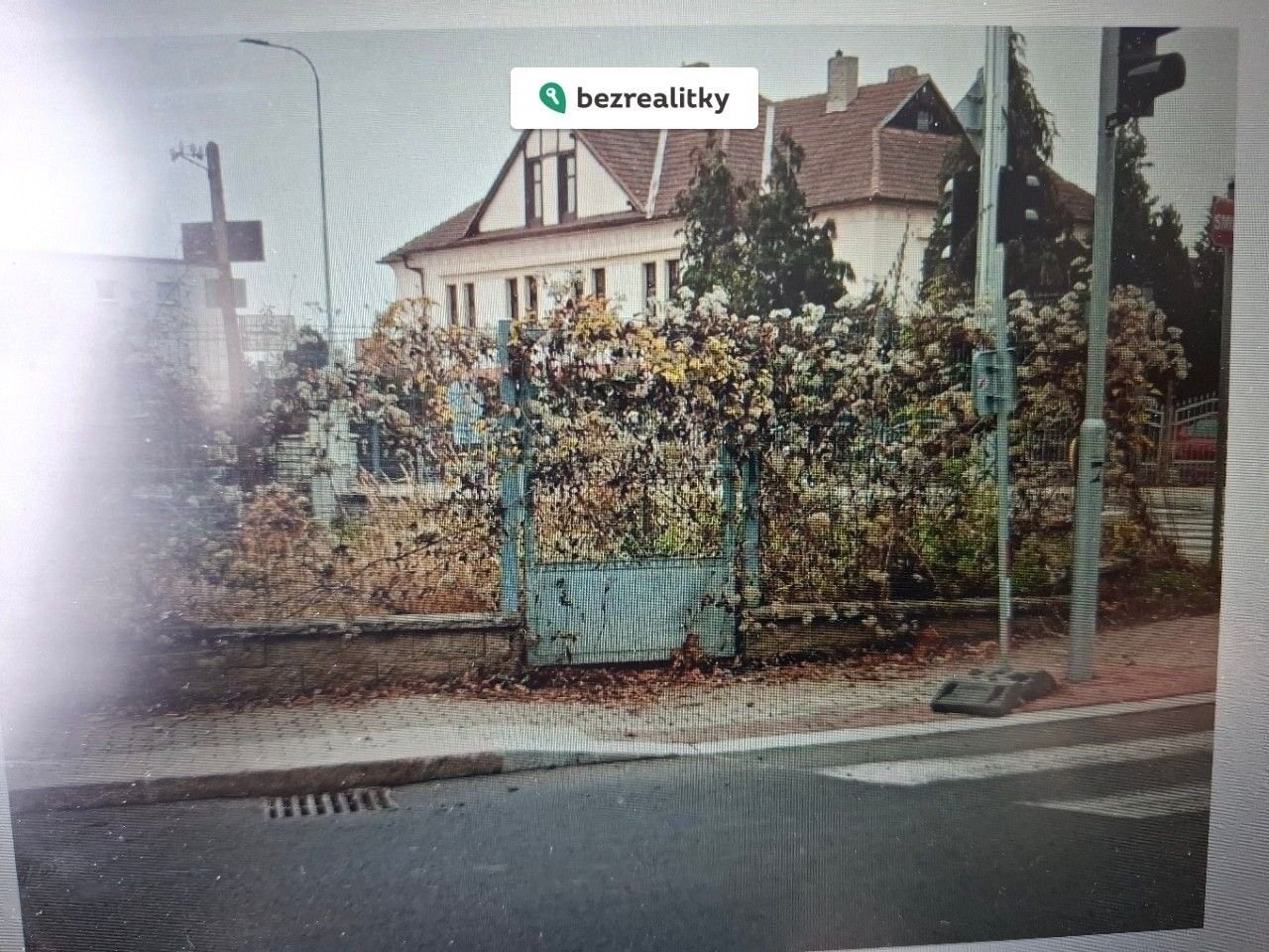 Prodej komerční pozemek - Říčany