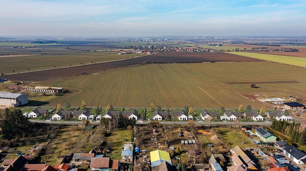 Pozemky pro bydlení, Chudeřice, okres Hradec Králové - 1