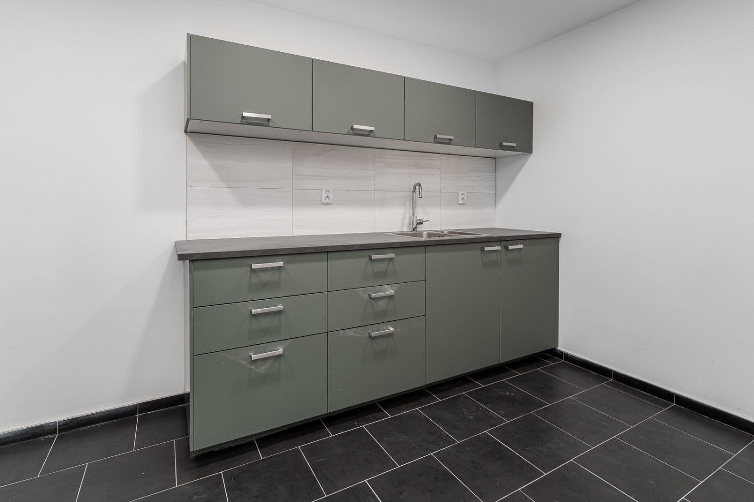 Pronájem kancelář - Zdiby, 345 m² - 5
