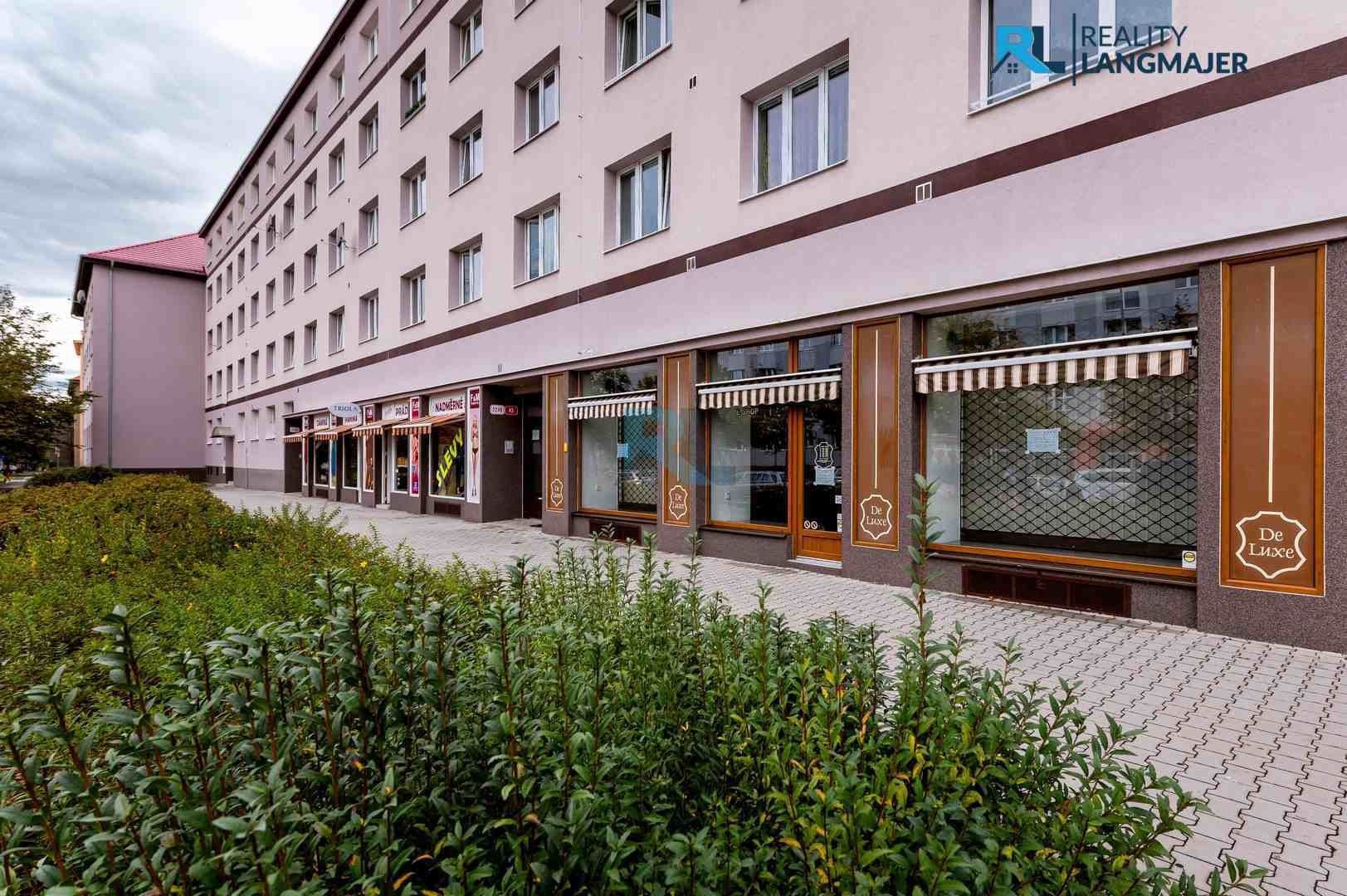 Obchodní prostory, Částkova, Plzeň, 123 m²