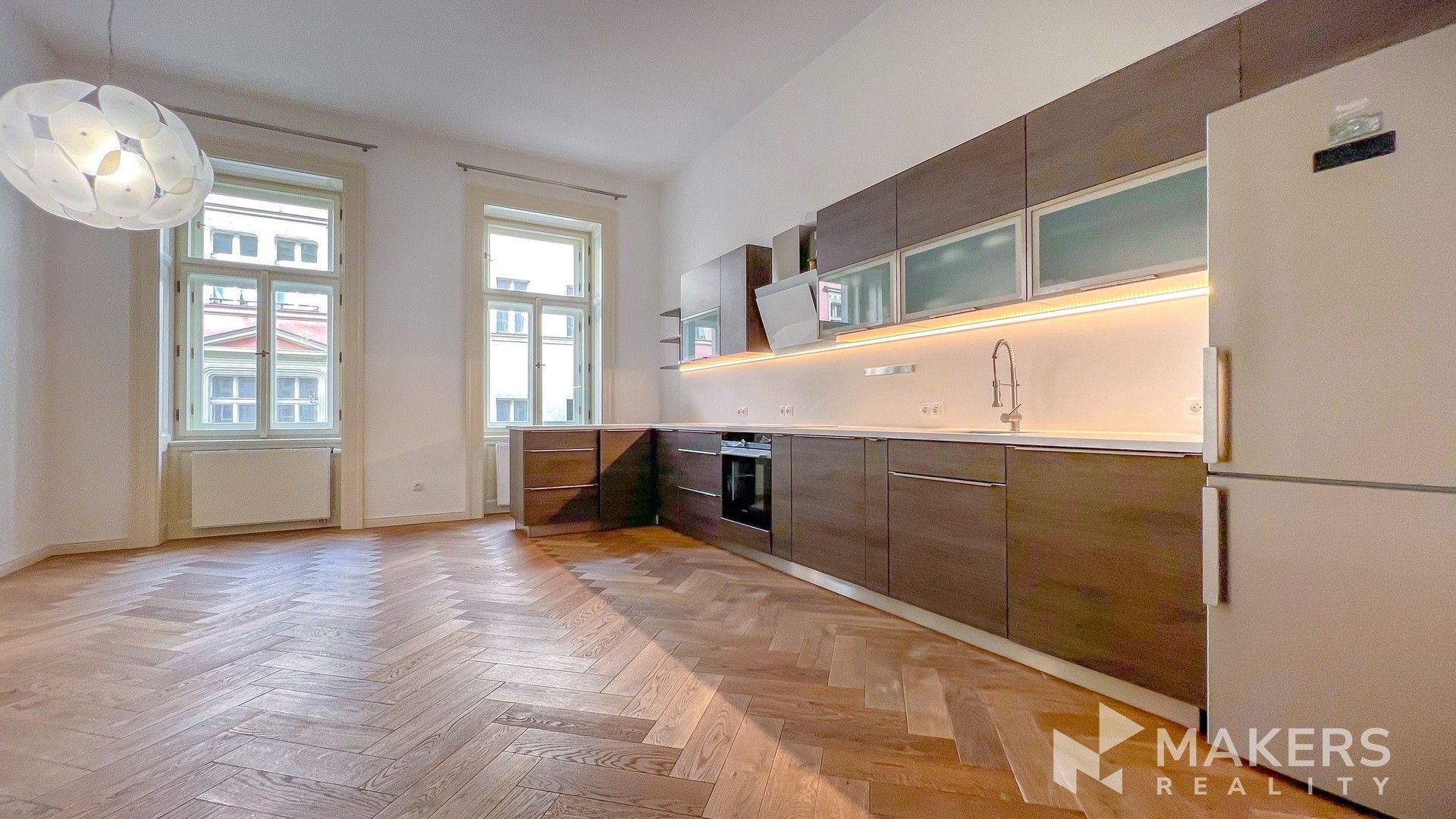 3+kk, Na bělidle, Praha, 97 m² - 1