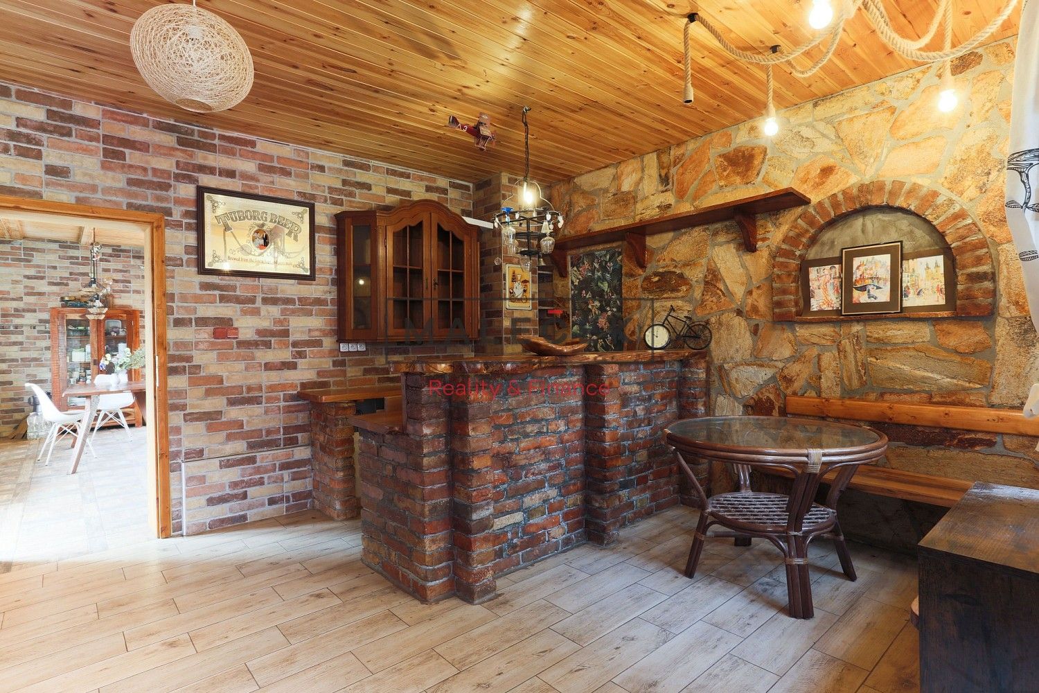 Prodej rodinný dům - Zadní Třebaň, okres Beroun, Středočeský kraj, 258 m² - 5