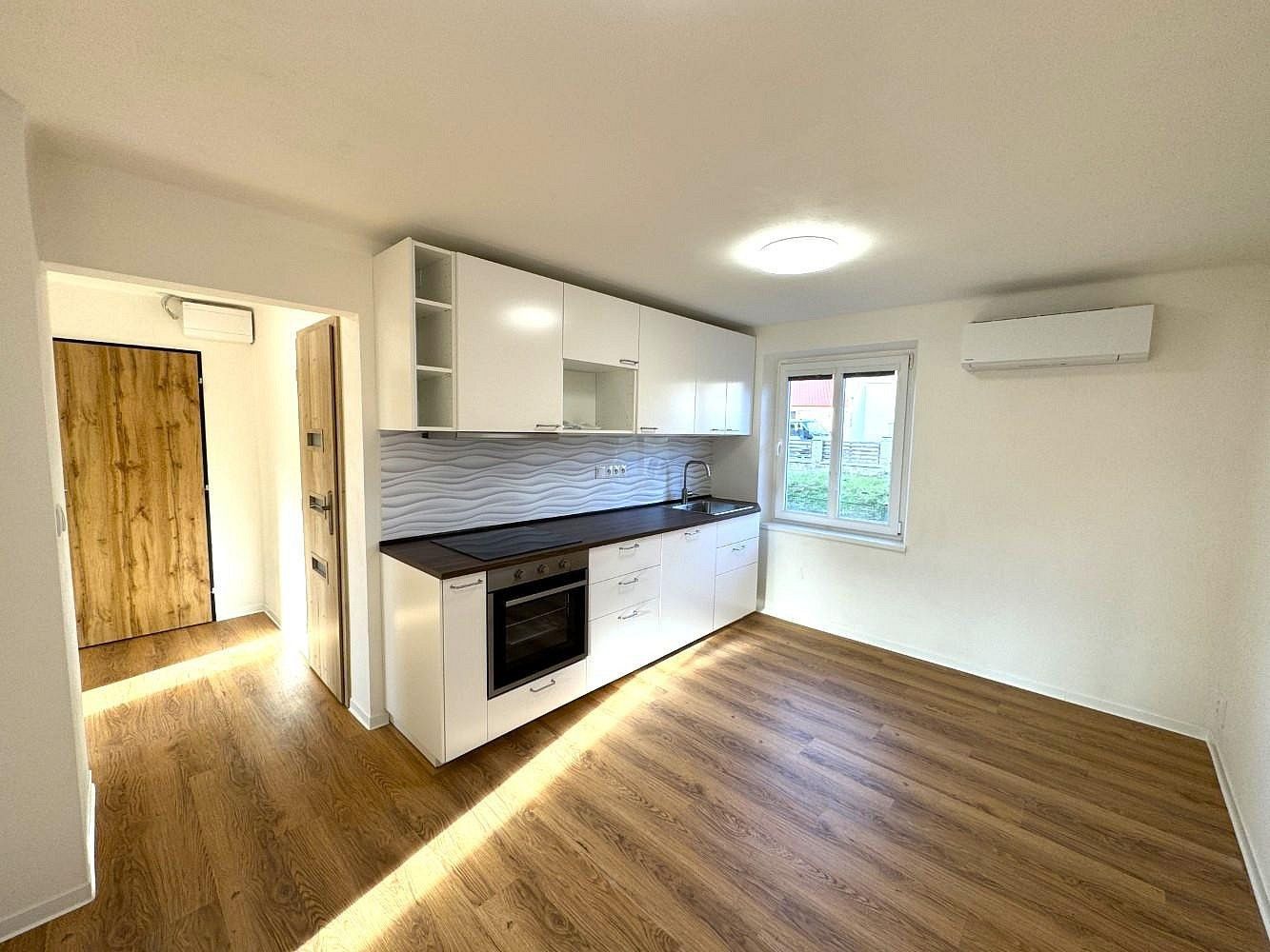 2+1, Klášterec nad Ohří - Miřetice u Klášterce nad Ohří, okres Chomutov, Ústecký kraj, 66 m² - 1