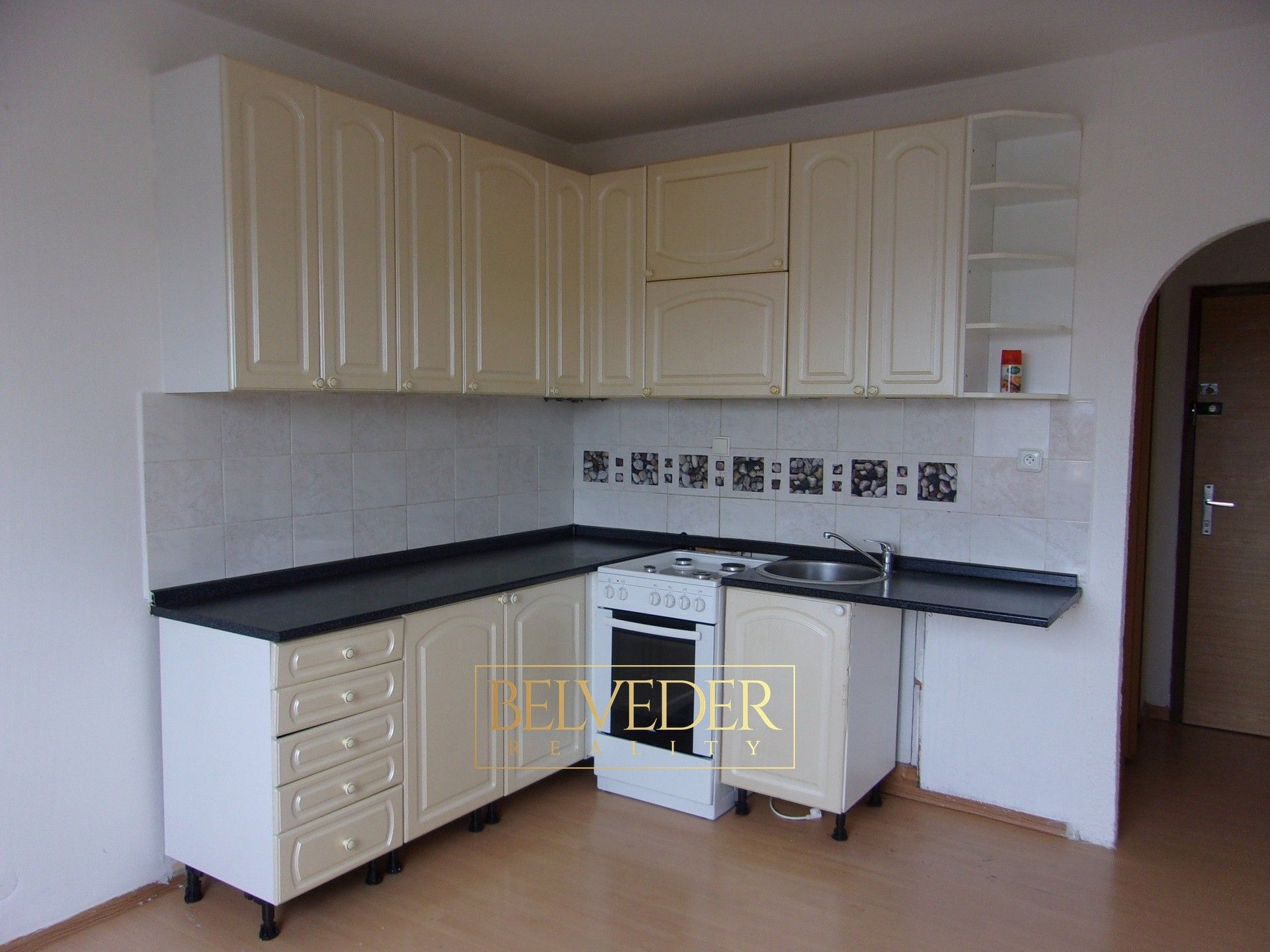 1+1, Antala Staška, Teplice, 35 m²