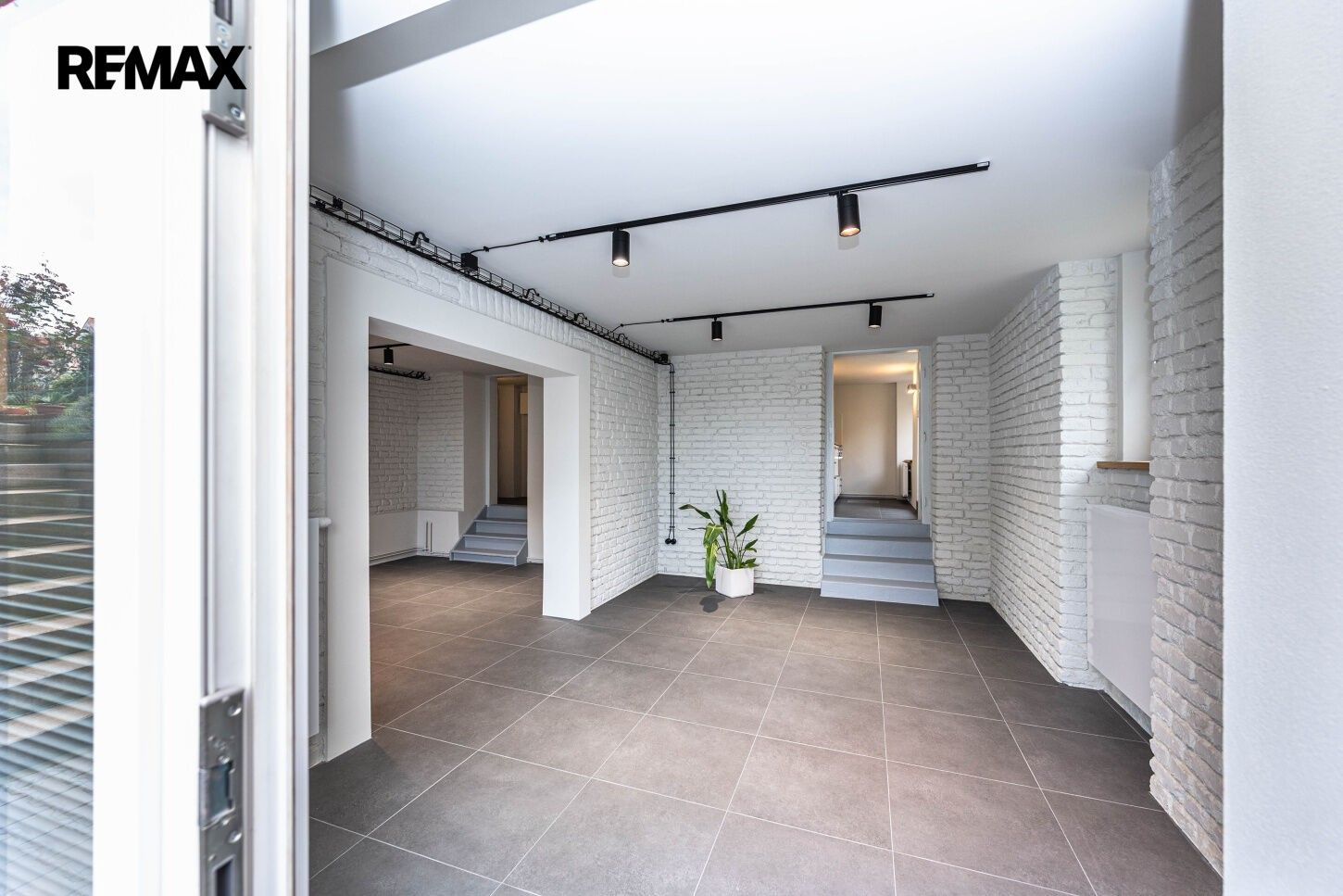Kancelář · 53 m² · U smíchovského hřbitova 1385, Praha Smíchov - 4
