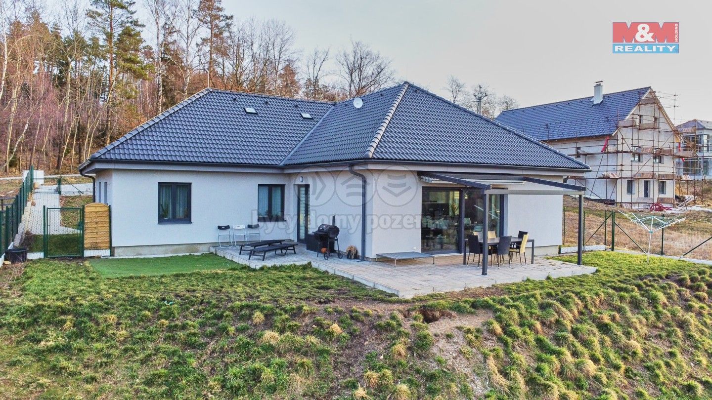 Prodej rodinný dům - Jivno, 141 m²