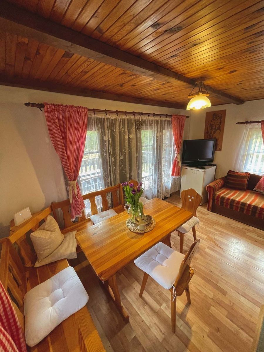Chaty, Trutnov - Oblanov, Královéhradecký kraj - 2
