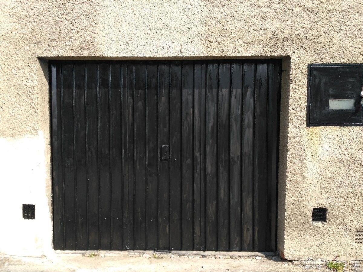 Garáže, Ostrava, 710 00