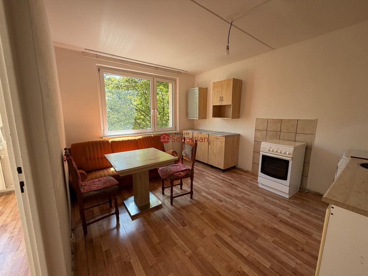 1+1, Školní pěšina, Chomutov, 35 m² - 1