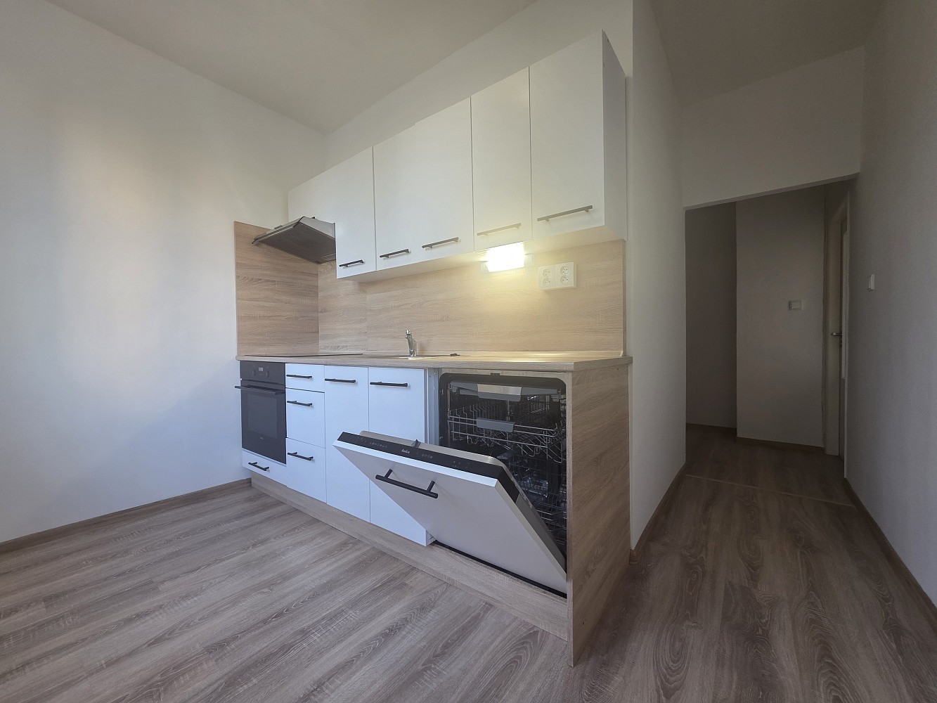 2+1, Ratibořská, Opava, 57 m² - 2