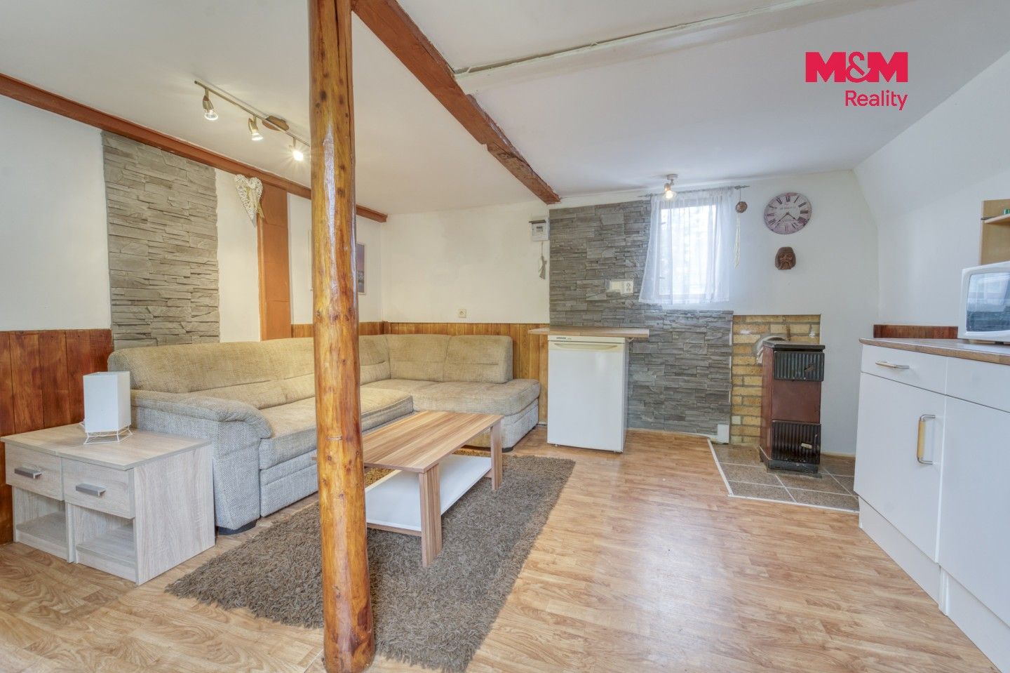 Chaty, Blahousty, Erpužice, 23 m² - 2