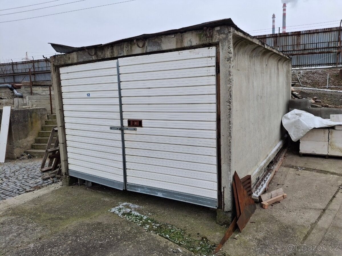 Garáže, Otrokovice, 765 02