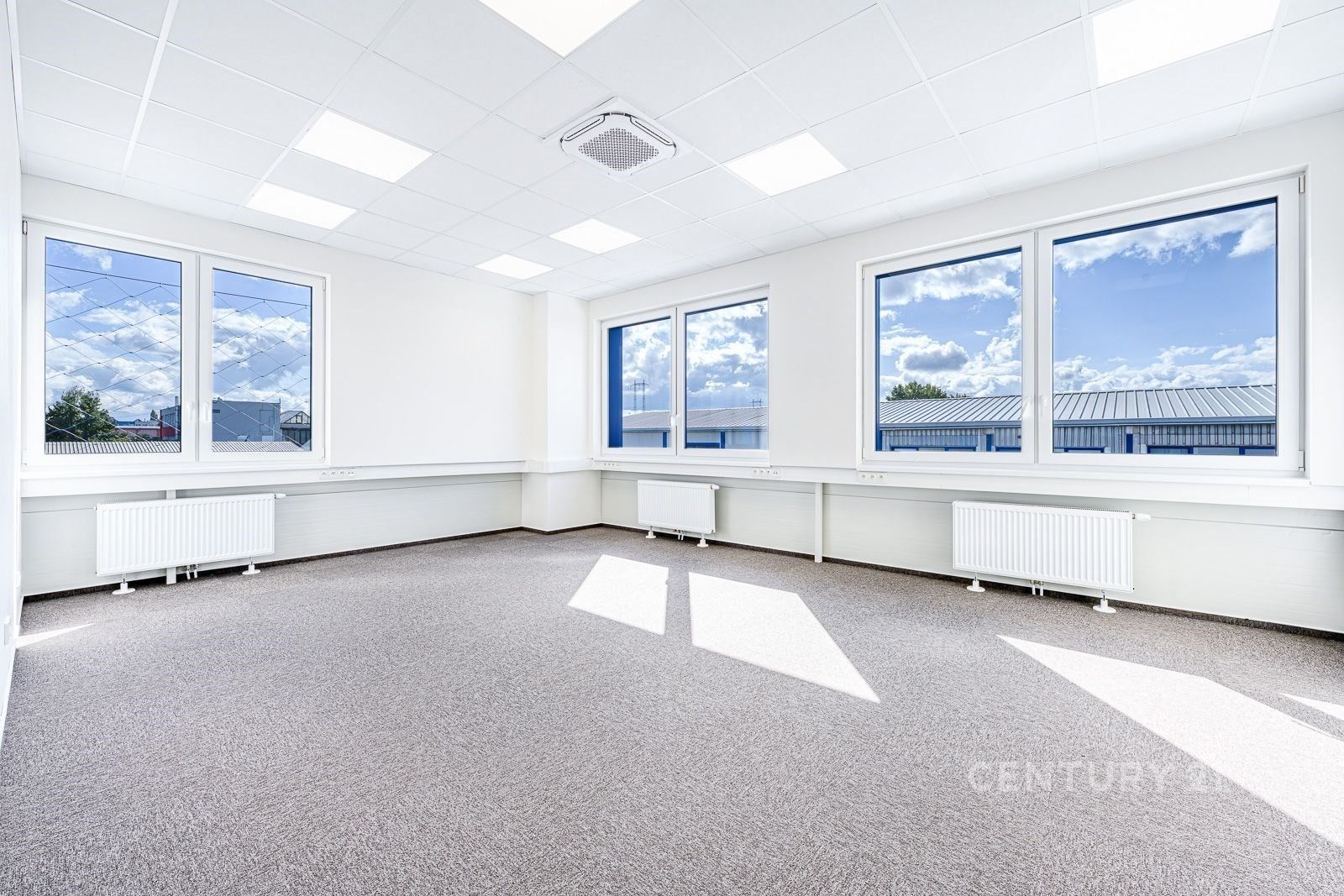 Sklady, Kutnohorská 425, Praha Dolní Měcholupy, 349 m² - 2