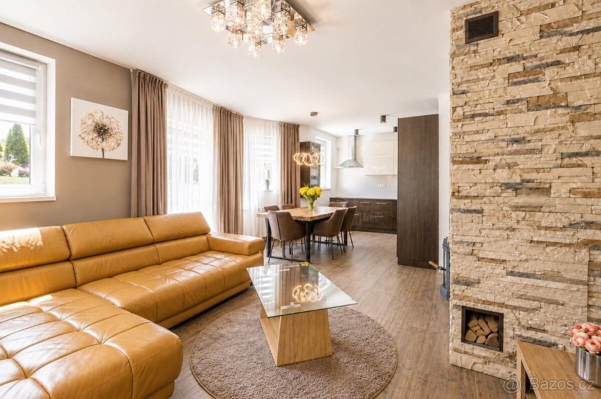 Prodej rodinný dům - Zvoleněves, 273 25 - 2