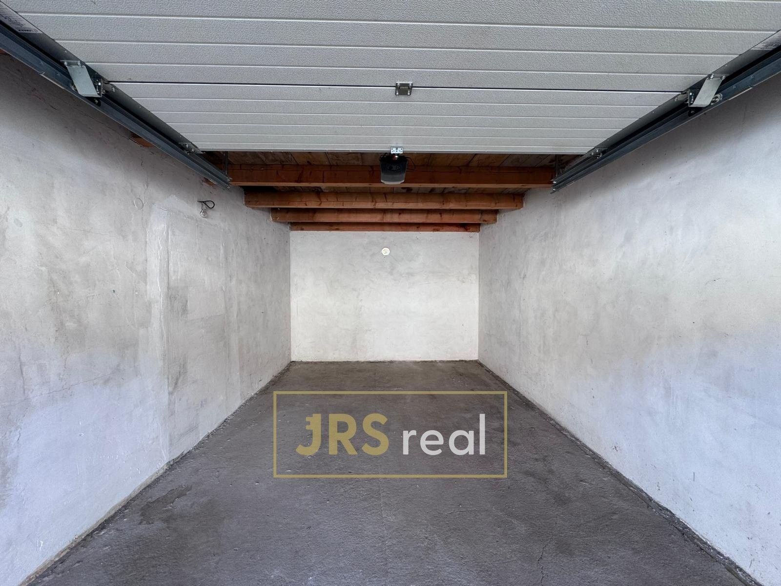 Prodej garáž - Velké Pavlovice, 22 m²