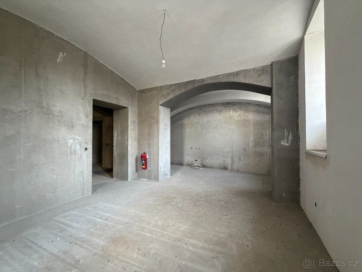 Obchodní prostory · Praha, 120 00 - 4