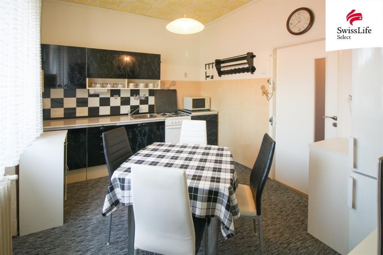 Prodej byt 2+1 - Kobyliské náměstí, Praha, 65 m²