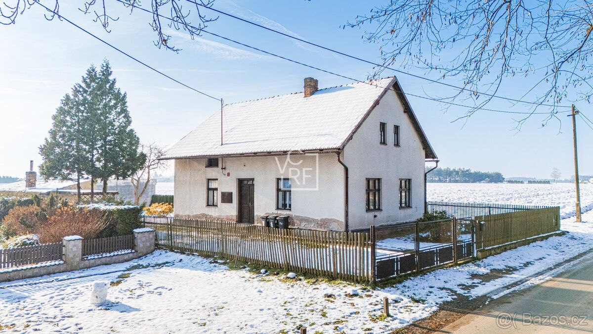 Rodinné domy, Lhota pod Libčany, 503 27