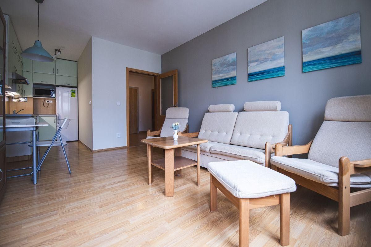 2+kk, Poupětova, Praha, 52 m²