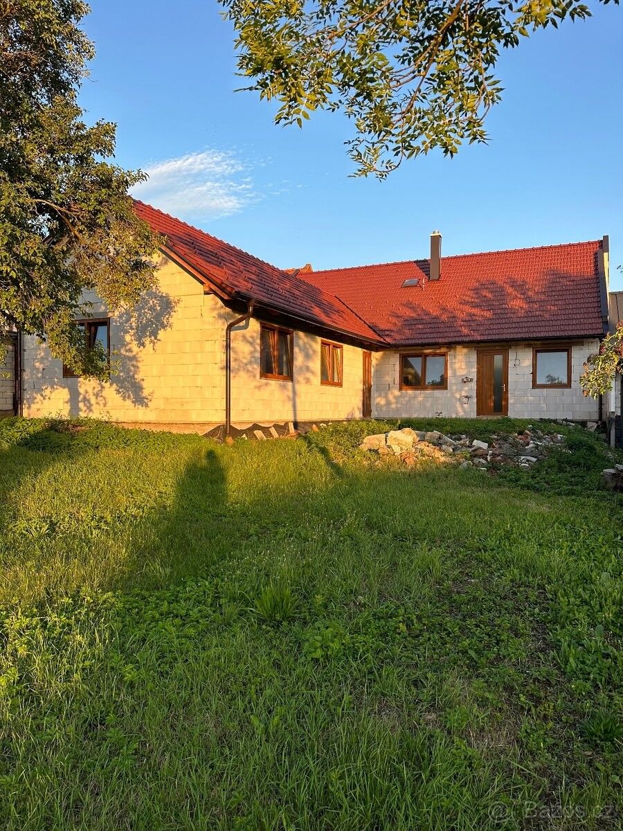 Rodinné domy, Uherský Brod, 688 01