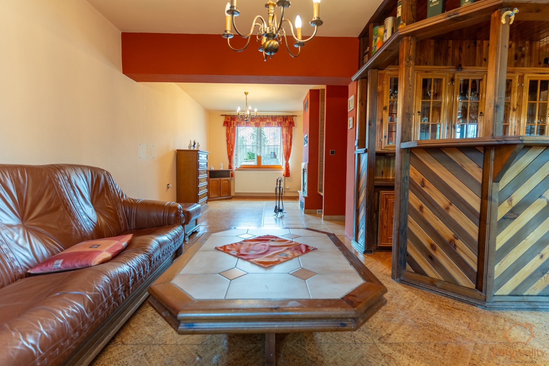 Prodej rodinný dům - Komořany, 290 m² - 5