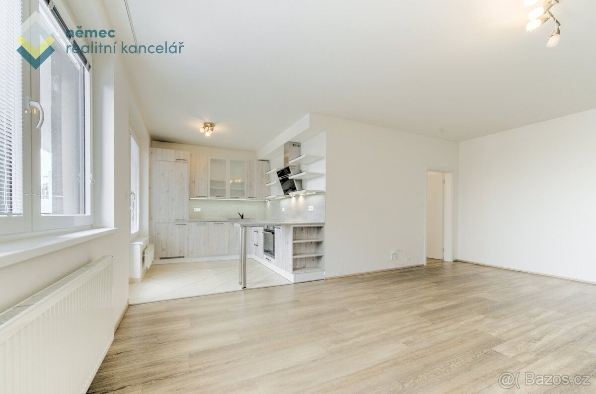 Pronájem byt - Praha, 190 00