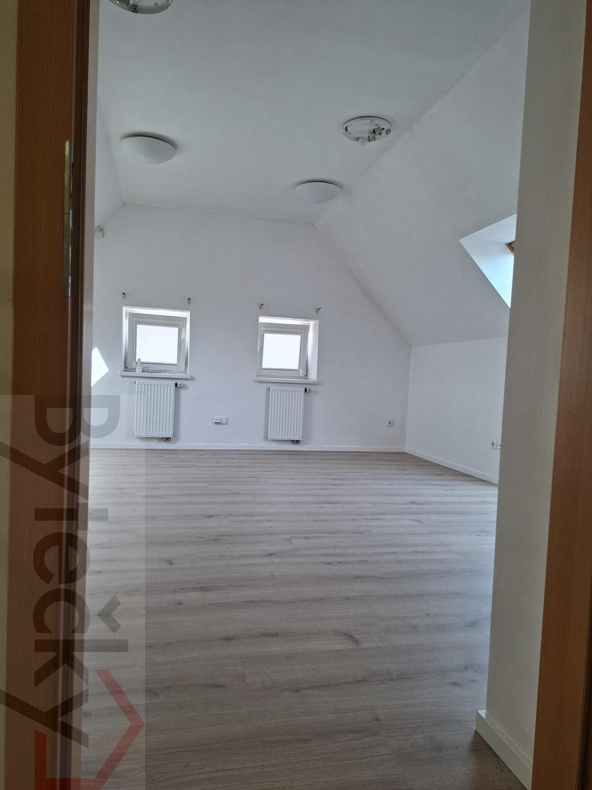 Kancelář · 24 m² · Ohradské náměstí, Praha Stodůlky - 3