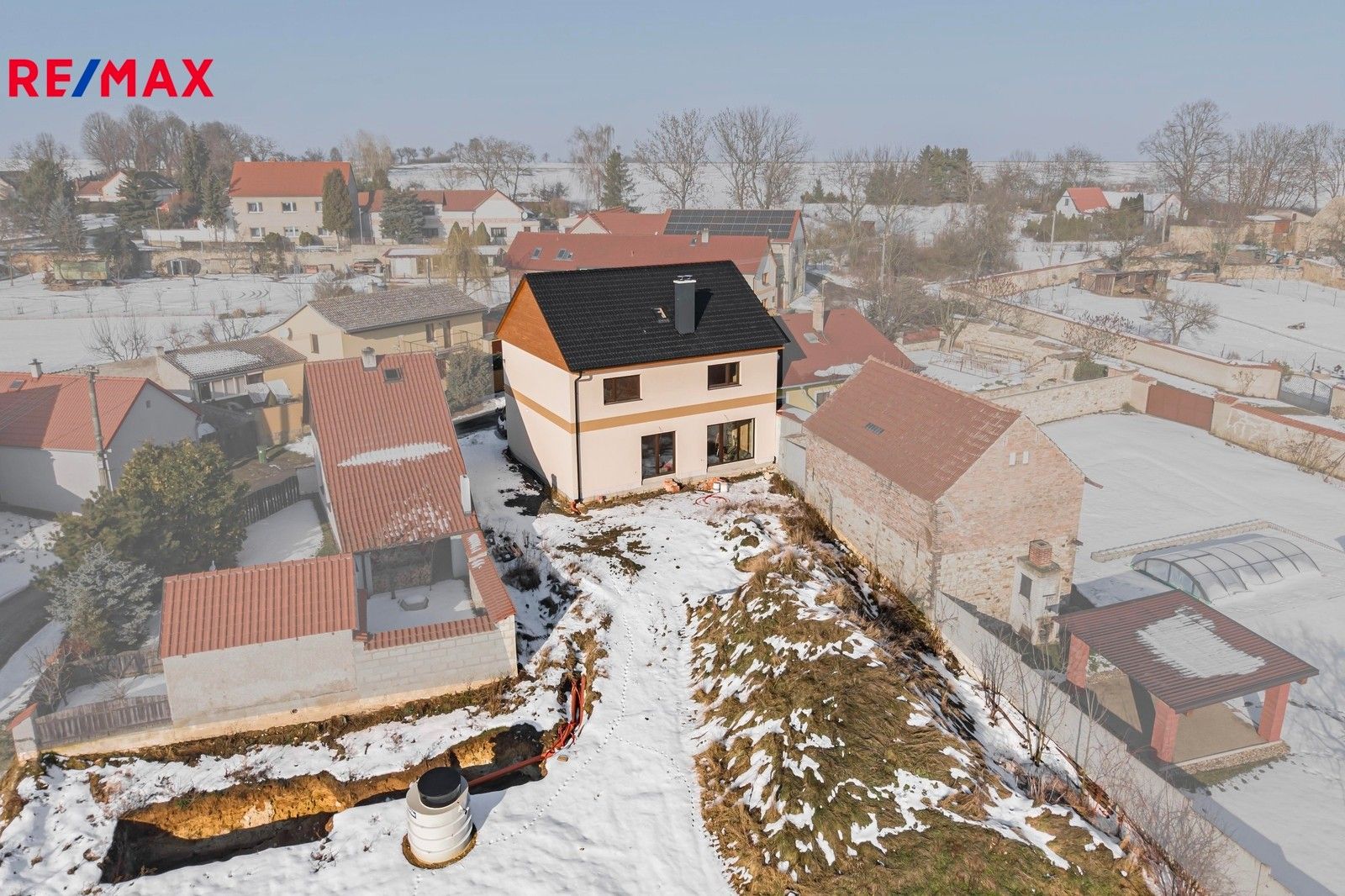 Prodej rodinný dům - Černochov, Peruc, 147 m²