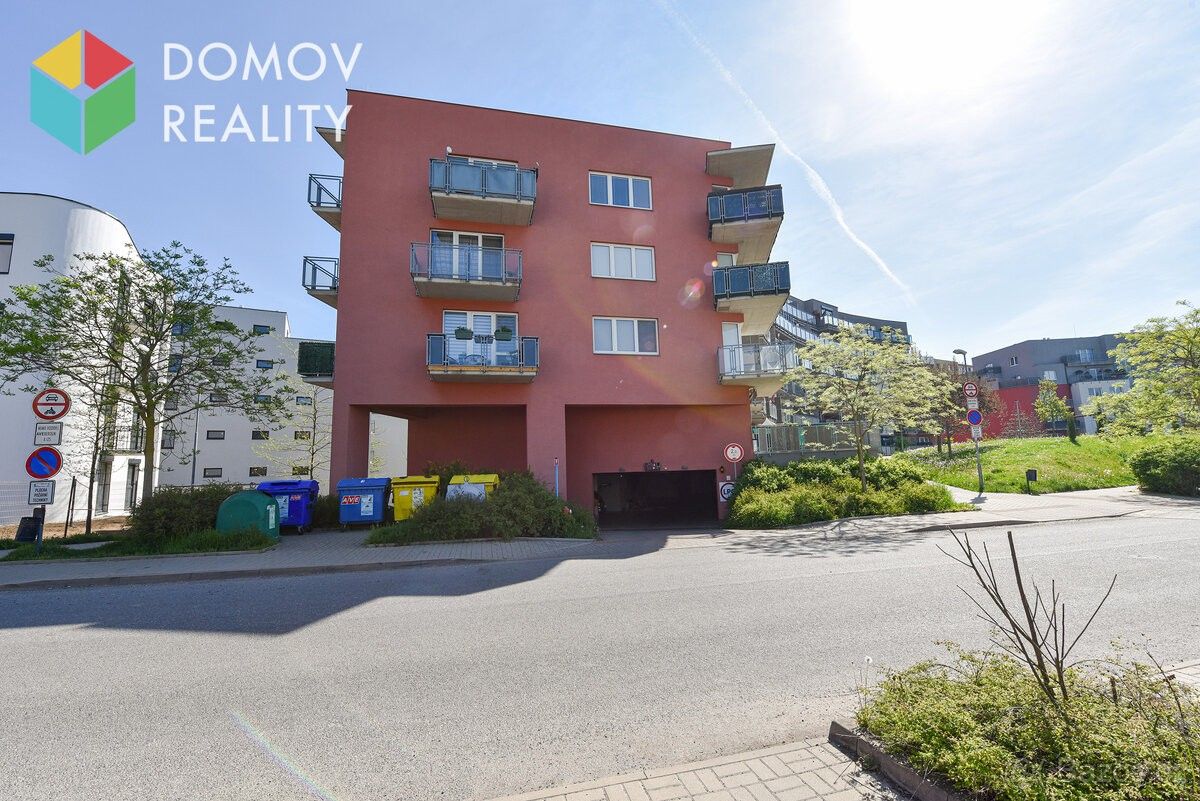 Garáže, Beroun, 266 01