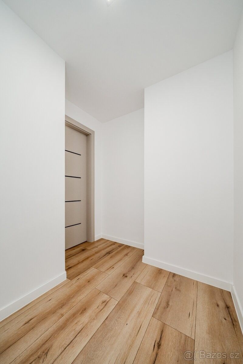 Prodej byt - Frýdek-Místek, 738 01