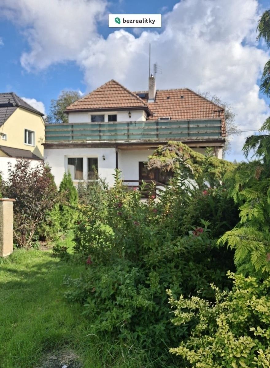 Rodinné domy, Jenečská, Hostouň, 150 m²