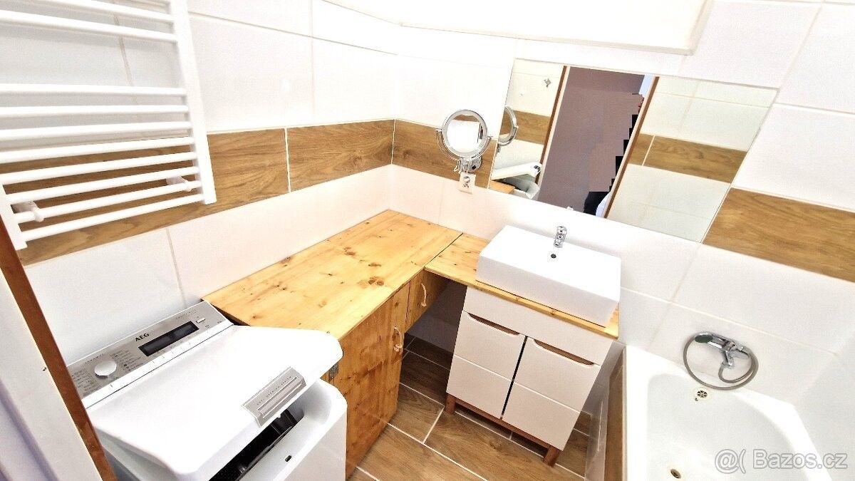 Pronájem byt - Radvanice v Čechách, 542 12