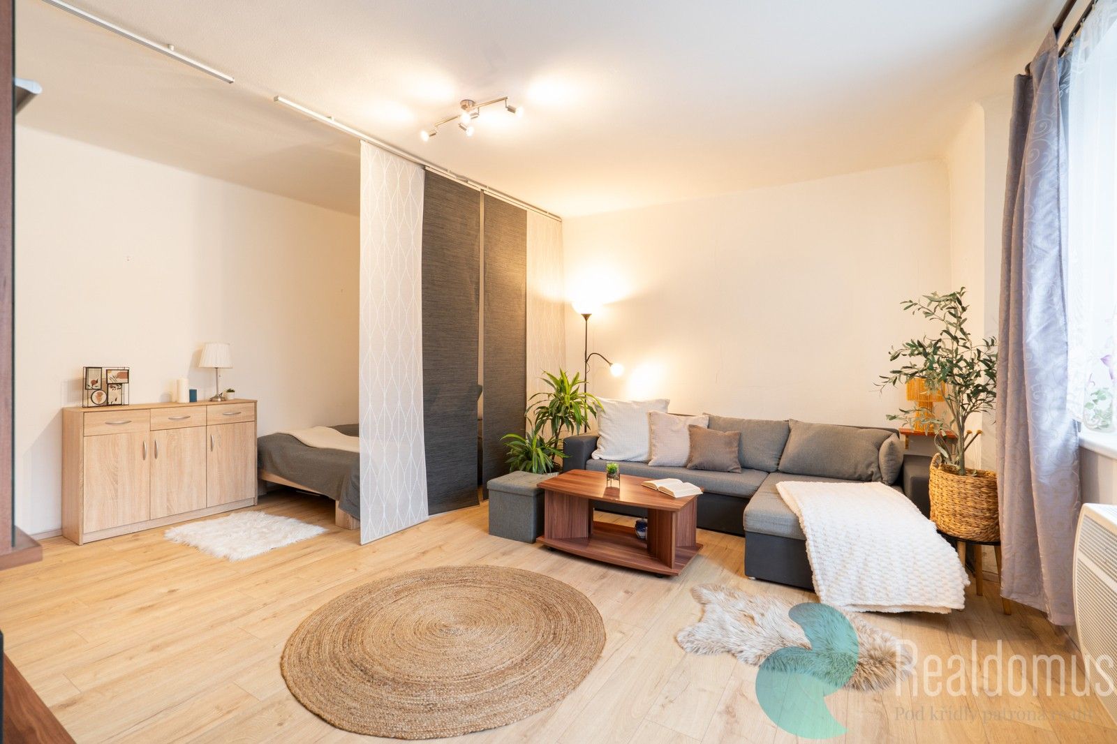 1+1, třída 5. května, Lišov, 42 m²