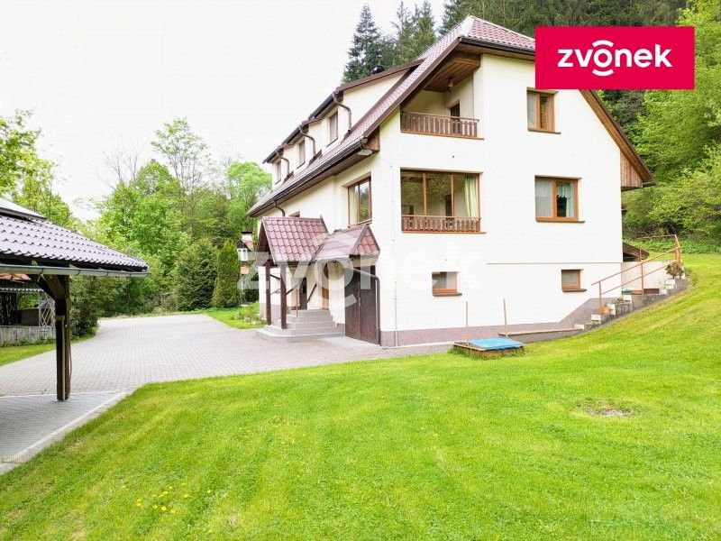 Prodej chalupa - Velké Karlovice, 250 m²