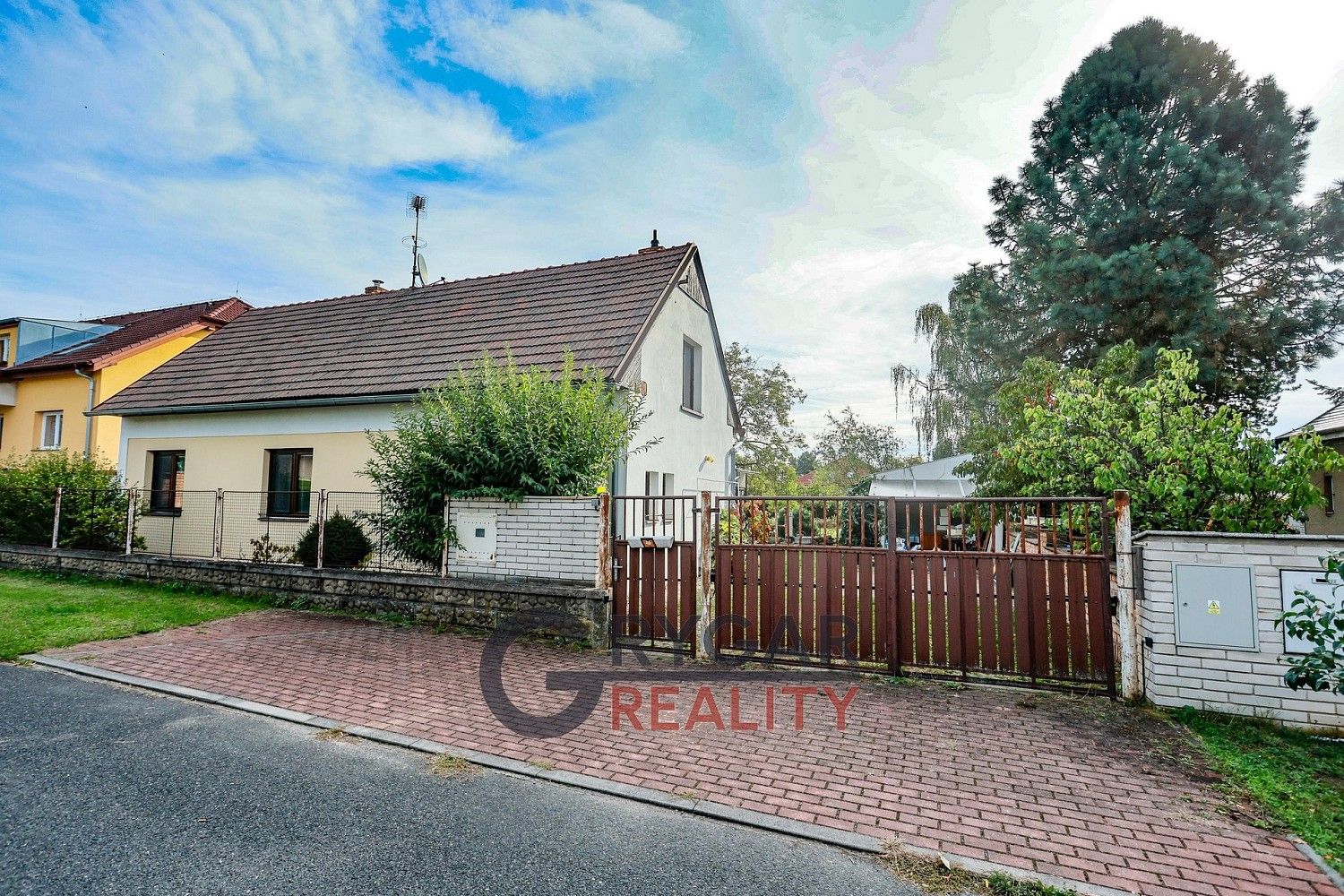 Prodej rodinný dům - Tylova, Šestajovice, okres Praha-východ, 60 m² - 2