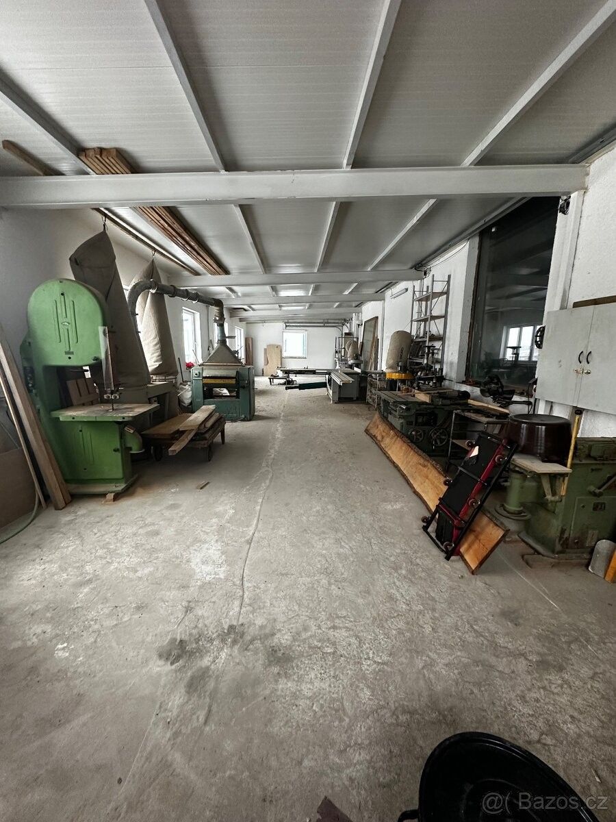 Sklady, Divišov, 257 26