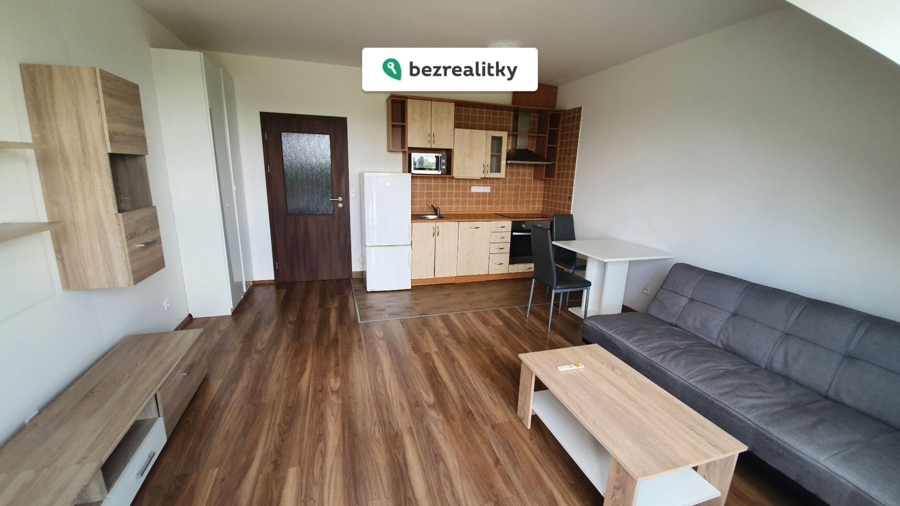 Prodej byt 1+kk - Švihovská, Praha, 35 m²